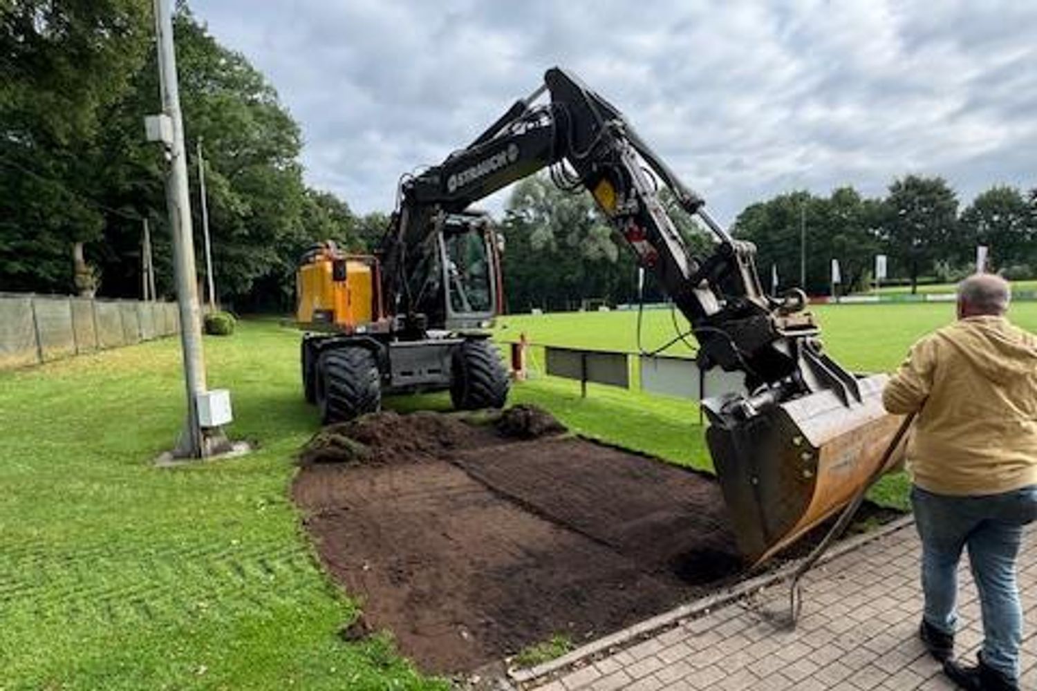 Arbeiten am Bouleplatz gestartet