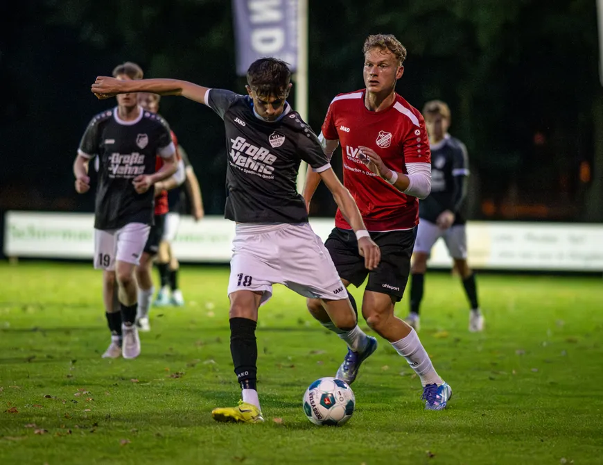 1. Mannschaft verliert 1:3 gegen Rinden