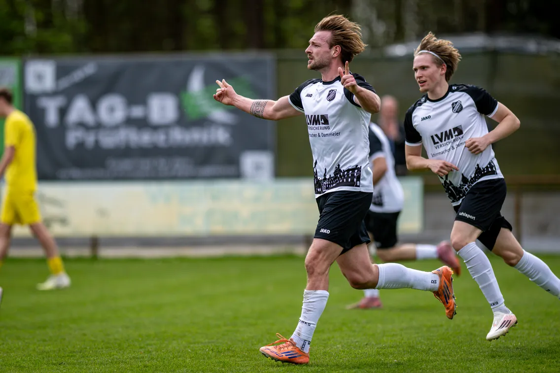 Foto zum Newsartikel Heimstärke hält an - Sieg gegen Lowick