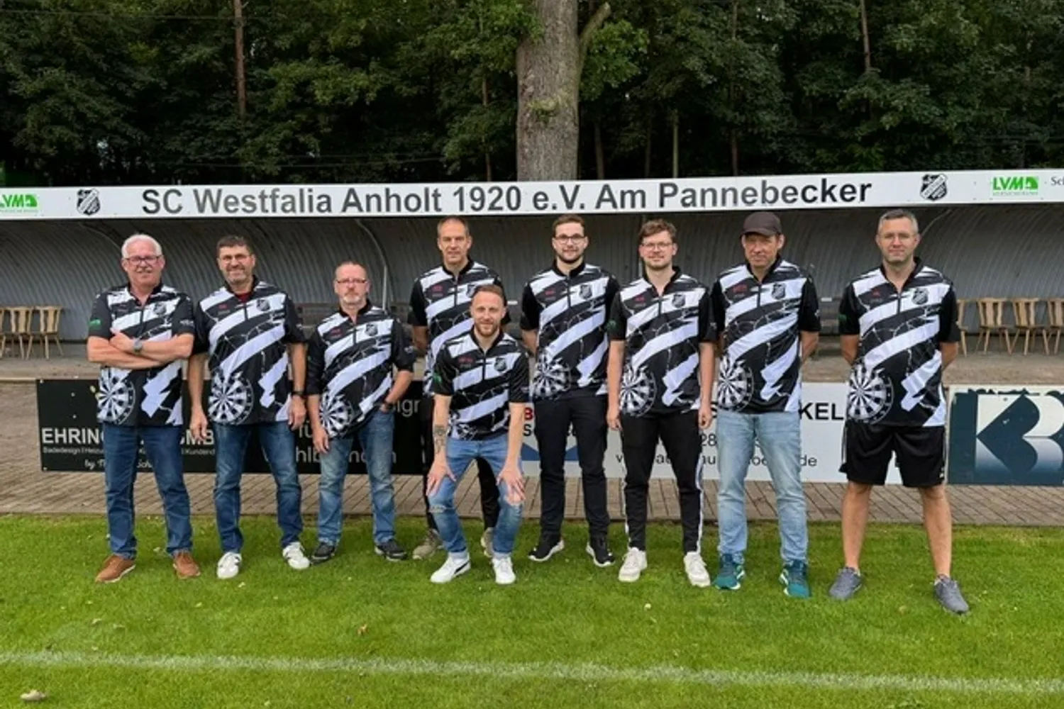 Trikots für unsere Dart - Mannschaft