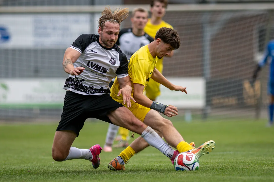 Foto zum Newsartikel Derby-Niederlage zum Bezirksliga-Auftakt