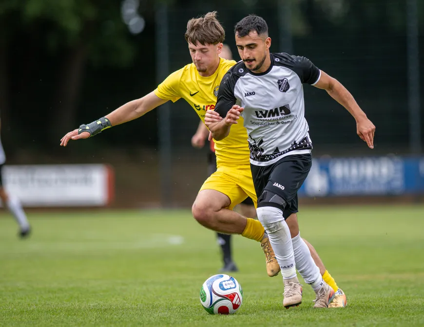 Erste dreht das Spiel in Veen und feiert ersten Saisonsieg