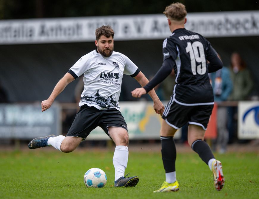 Westf. Anholt II vs. STV Hünxe 0-4 (0-1)